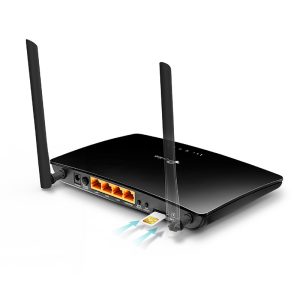 Bộ phát sóng không dây 4G/Router Wi-Fi 4G LTE TP-Link TL-MR6400 chuẩn N tốc độ 300Mbps (2 Anten, có khe cắm thẻ SIM)
